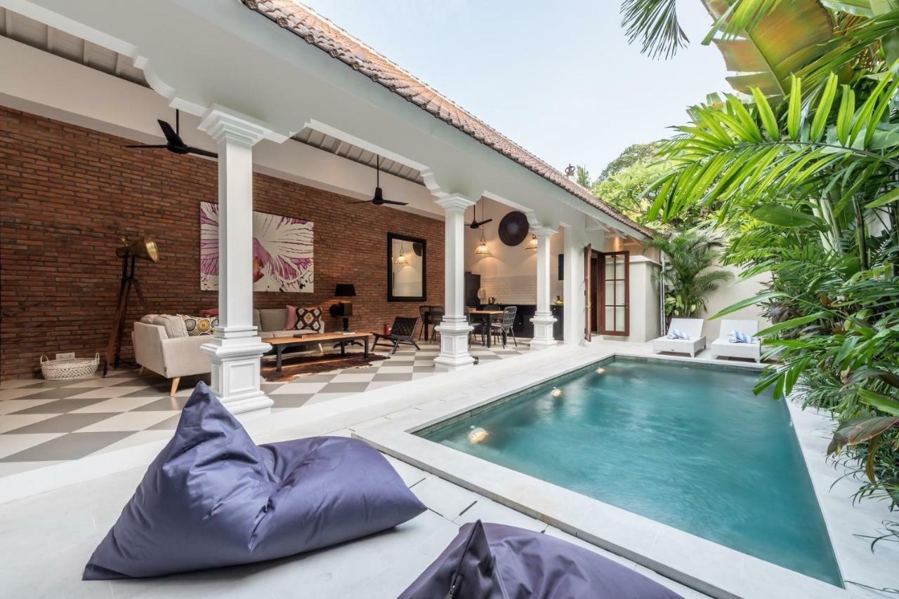 Central 3 Bedroom Villa Close To Seminyak Beach エクステリア 写真
