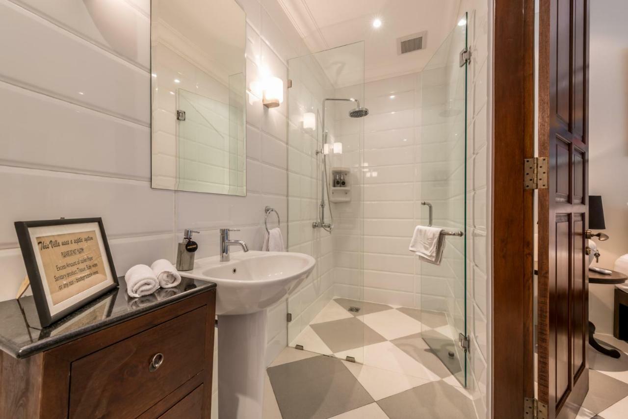 Central 3 Bedroom Villa Close To Seminyak Beach エクステリア 写真